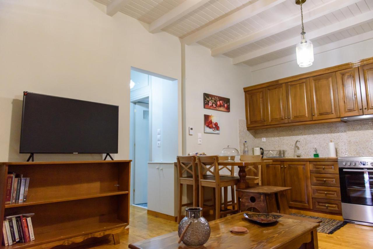 Δημητσανασ Τοποσ Νύμφη Αγνώ Apartamento Dimitsana Exterior foto